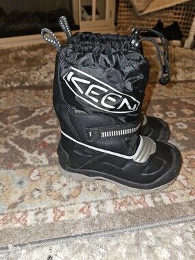 KEEN Dry Waterproof Weather Boots Lined Black/Silver 12 Little Kids NICE!!